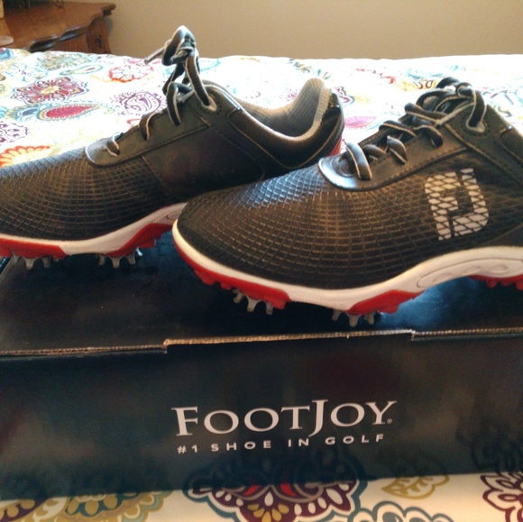 footjoy junior golf shoes